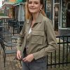 Women's Military Safari Cropped Jackets Button Down Lightweight Oversized Utility Anorak Coat with Pockets
